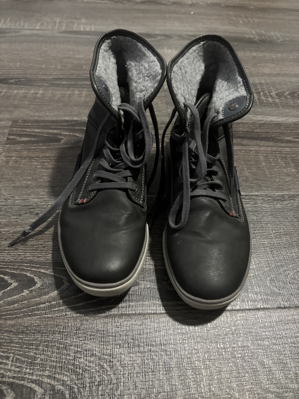 Men's Insulated Black Lace-Up Boots with Plush Gray Lining